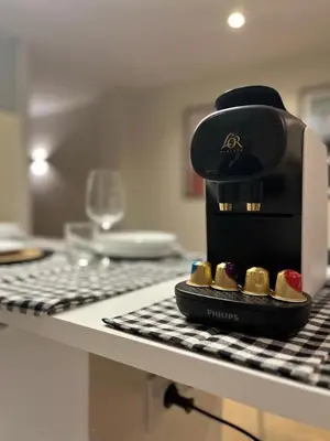 Una cocina o zona de cocina en Apartamento DONOSO CORTES, 27
