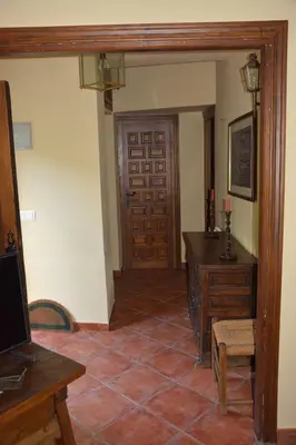 Una televisión o centro de entretenimiento en Los Naranjos
