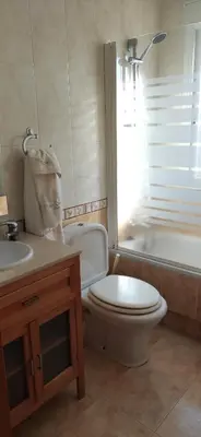 Un baño de Mirador de los pollitos