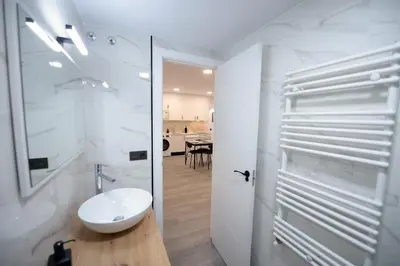 Un baño de APARTAMENTOS LUDOVICO