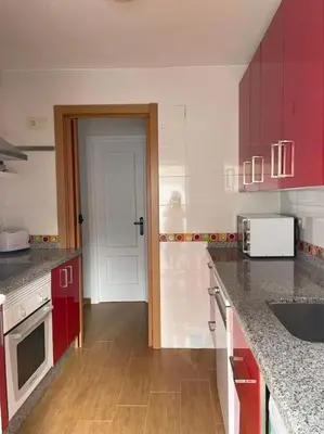 Una cocina o zona de cocina en Preciosa casa entera con patio