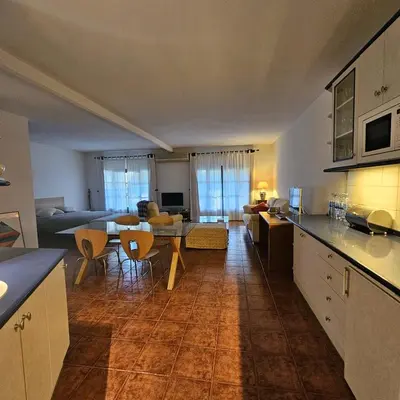 Una cocina o zona de cocina en Apartamento Parque Gredos