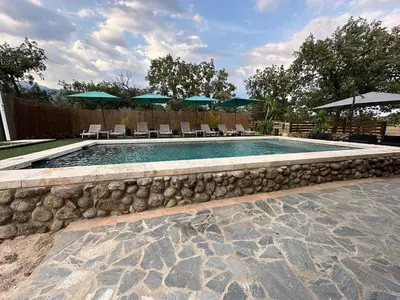 Piscina en o cerca de Los Royares