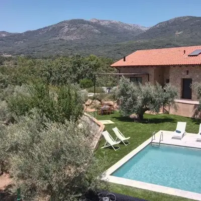 Villa familiar con piscina