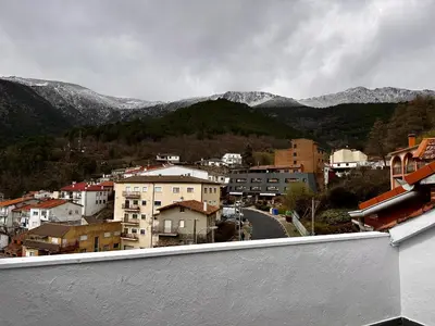 Vista general de una montaña o vista desde el apartamento