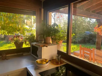Jardín al aire libre en Casa Galatea con jardín junto al pueblo