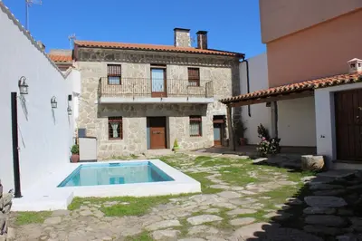 Piscina en o cerca de Casa Paula