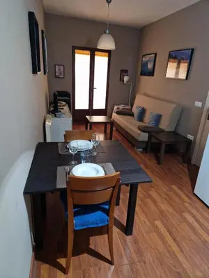 Una televisión o centro de entretenimiento en El Cervunal