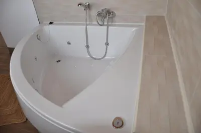 Un baño de La Costurera