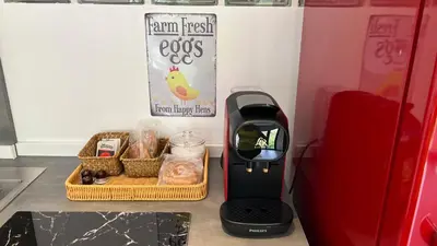 Utensilios para hacer té y café en LOFT URBANO