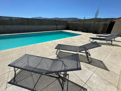 Piscina en o cerca de Complejo Rural Los Cachos