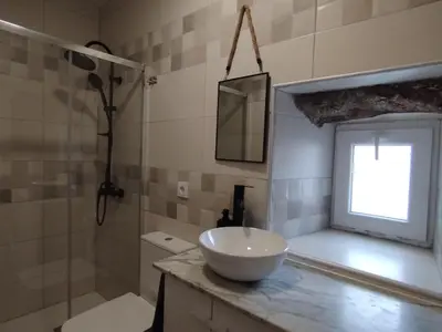 Un baño de Berrocal de Aldea en Cabo