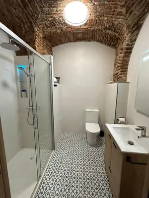 Un baño de Entre Bóvedas