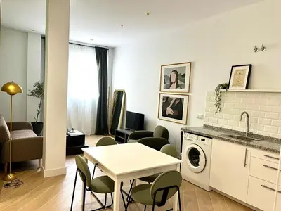 Una cocina o zona de cocina en Apartamentos Élite - Art Collection - Leonardo