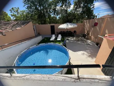 Piscina en o cerca de La Alameda