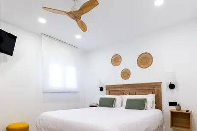Cama o camas de una habitación en Apartamentos Cibeles Centro Histórico, Nuevo Establecimiento