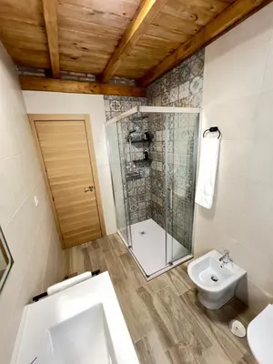 Un baño de Casa Rural Casa Isabel