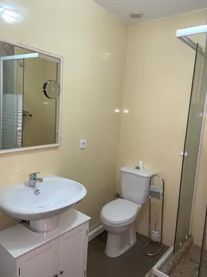 Un baño de APARTAMENTO JALAMA 1B