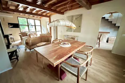 Una cocina o zona de cocina en Casa con Encanto en Candeleda