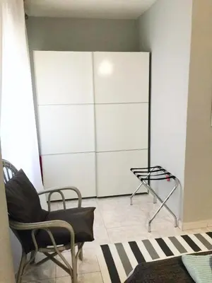 Plano de Amplio piso a 10 min de Salamanca by beBalmy