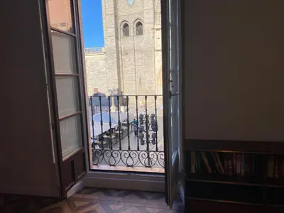 Biblioteca en el apartamento