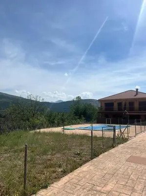 Piscina en o cerca de La Casita del Pozo de las Paredes