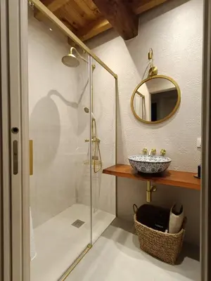 Un baño de Casa Rural Rio la Puente