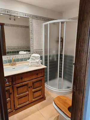 Un baño de Casa Rural Villa Rosario