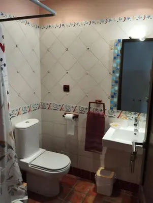 Un baño de Casa La Peguera