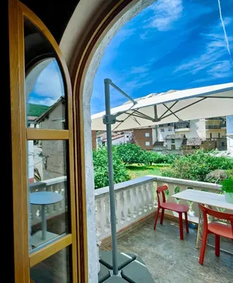 Un balcón o terraza de Casa El Caney en Corazón de La Vera
