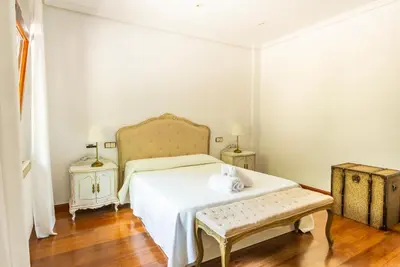 Cama o camas de una habitación en Mansión con Jacuzzi a 40 grados, gran piscina y Pádel