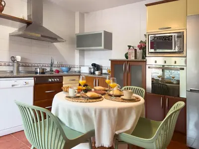 Una cocina o zona de cocina en ArañueloHomes