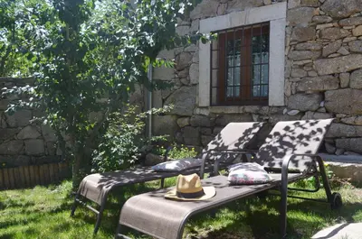 Jardín al aire libre en Casa Rural La Casa de Piedra