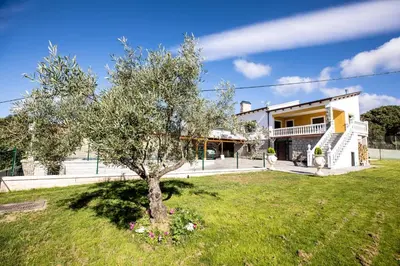 Jardín al aire libre en Casa Rural Mario