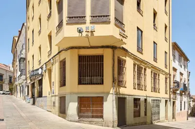 Edificio en el que se encuentra el apartamento