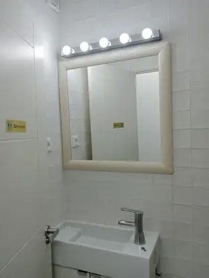 Un baño de Estudio The Room Tres Ocho