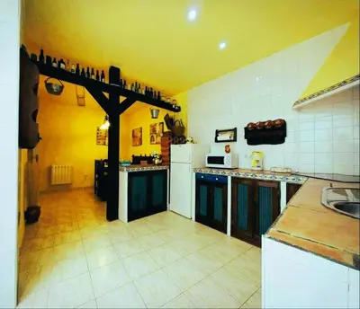 Una cocina o zona de cocina en Las Cuatro Esquinas de Cáceres