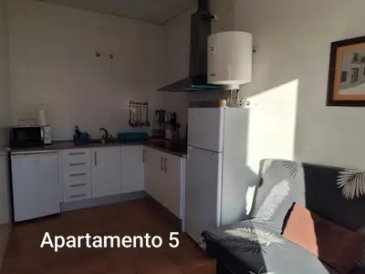 Una cocina o zona de cocina en Apartamentos Rurales Las Grullas