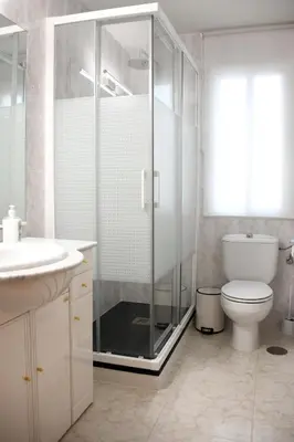 Un baño de La Plazuela