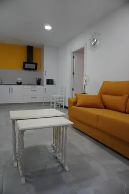 Una cocina o zona de cocina en APARTAMENTO Sanin 2