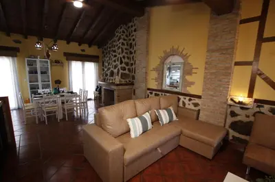 Zona de estar de El desván de la vera AT-CC-00848