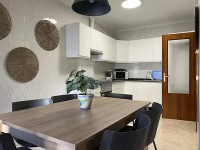 Una cocina o zona de cocina en Casa Rural Fuente Vieja