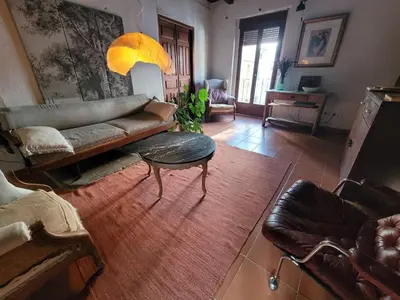 Zona de estar de Dúplex independiente con acceso a patio y piscina La nueva Candeleda