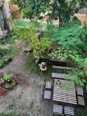 Jardín al aire libre en Dúplex independiente con acceso a patio y piscina La nueva Candeleda