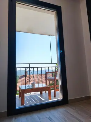 Un balcón o terraza de La Cabaña27