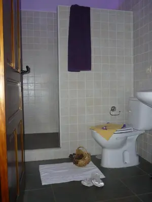 Un baño de Casa Rural Don Romualdo