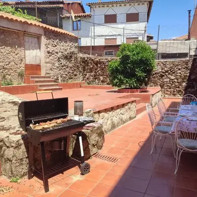 Casa Rogelio Valverde