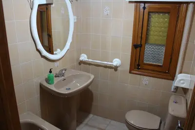 Un baño de El Laurel