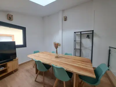 Una televisión o centro de entretenimiento en Ayra de Gredos