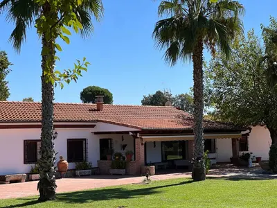 Edificio en el que se encuentra la villa